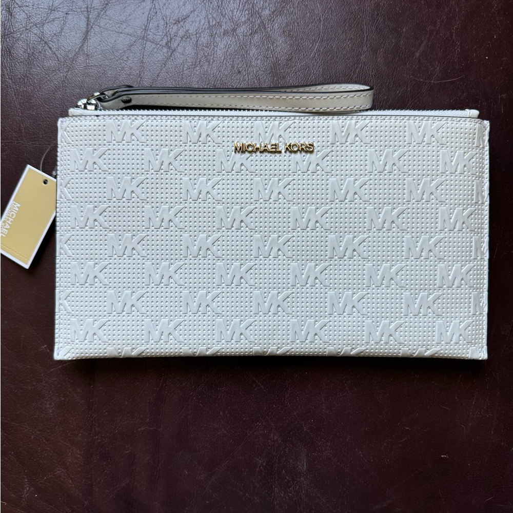 Michael Kors wristlet